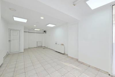 Spațiu comercial, de 36 mp, în Micro 18 - 6