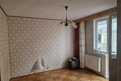 Apartament cu 2 camere decomandat în Central - 1