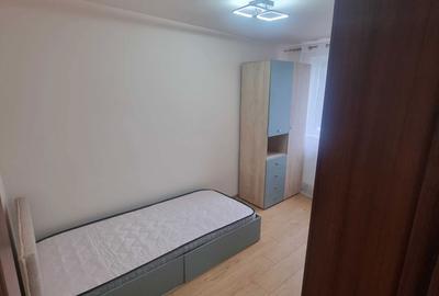 Apartament cu 3 camere semidecomandat în Central - 7