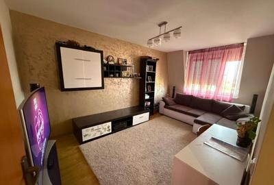 Apartament 4 camere decomandat cu scara interioara, Zona Sar - 8