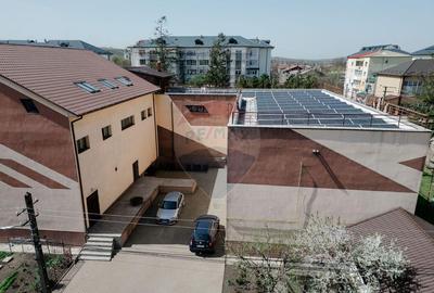 Spa?iu comercial de 1,460mp in zona Central - 8