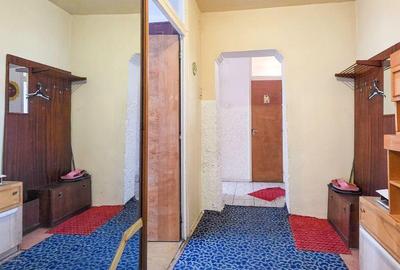 Apartament cu 3 camere semidecomandat, mobilat în Sebastian - 6