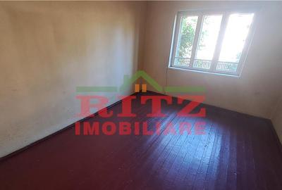 Casa/Vila garaj S= 185 mp, teren 416 mp, pretabila clini Casa/Vila garaj S= 185 mp, teren 416 mp, pretabila clini - 13