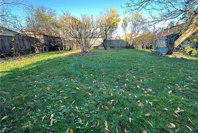 Royal Imobiliare - Vanzare Vila 5 camere , teren 800 mp,zona Sala Sporturilor - 4