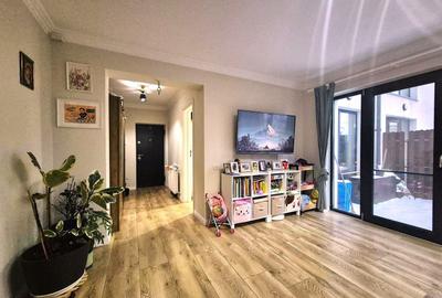 Apartament cu 2 camere semidecomandat în Tractorul - 1