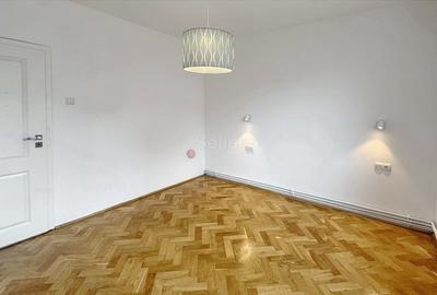 Apartament cu 3 camere decomandat, mobilat în Central - 14