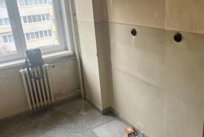 Vanzare apartament 2 camere  Bucurestii Noi - Parc Bazilescu - 3