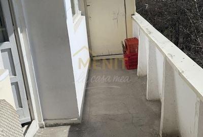 Apartament cu 2 camere decomandat în Mălăiești - 4