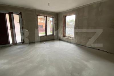 Casă cu 4 camere cu Teren 300 Mp în Central - 4