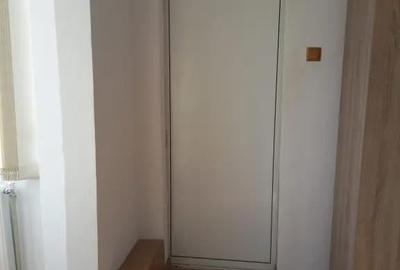 Garsonieră semidecomandată în Central - 10