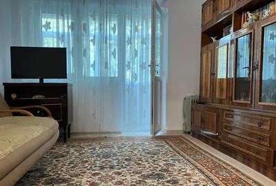 Apartament cu 2 camere semidecomandat în Central - 1