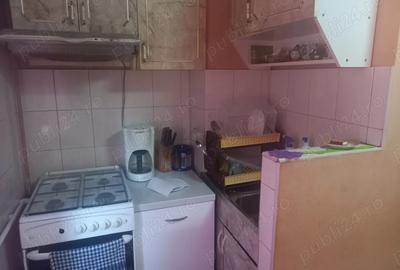 Apartament cu 2 camere decomandat în Broscărie - 3