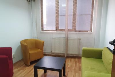 Birou, de 11 mp, în Calea Călărașilor - 1