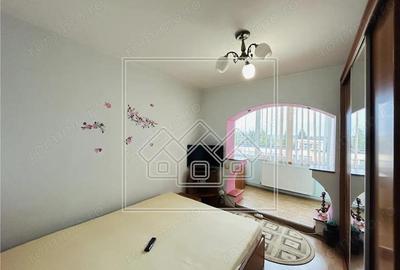 Ap decomandat, 3 camere, 2 balcoane, pivnita, Valea Aurie - 6