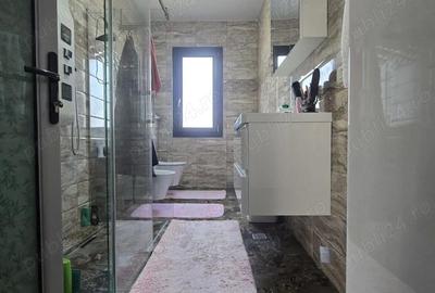 Casă cu Teren 2000 Mp în Școlilor - 4