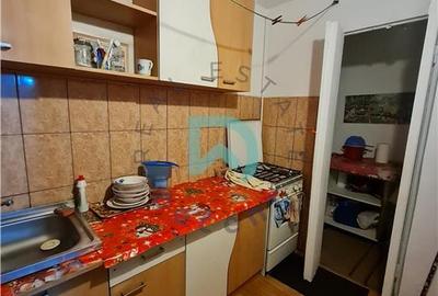 Garsonieră decomandată, mobilată în Răcădău - 1