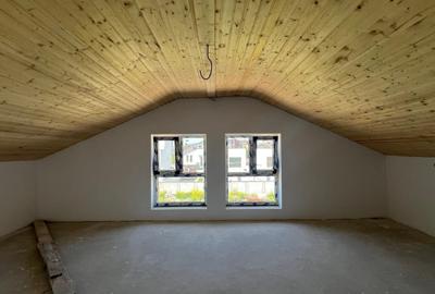 Casă individuală cu 4 camere cu Canalizare în Prelungirea Ghencea - 19