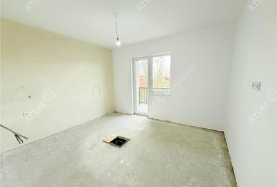Apartament cu 4 camere decomandat în Vasile Aaron - 2