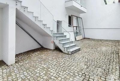 Garsonieră decomandată în Central - 8