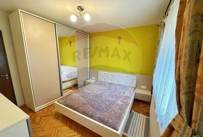 Apartament cu 3 camere de inchiriat in zona Hotvon
