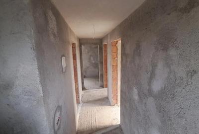 Casă cu Teren 430 Mp în Zimandcuz - 1