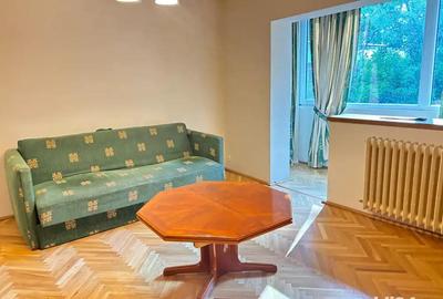 Inchiriez apartament 3 camere Complex 500 e - 2