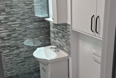 Garsonieră decomandată, mobilată în Răcădău - 10