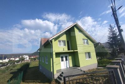 Casa 7 camere,220 mp,600mp teren,oras Beclean,2 km distanta de Figa - 2