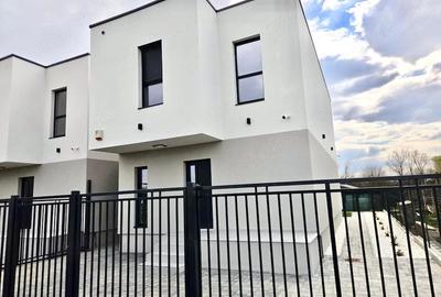 Casă cu Teren 250 Mp în Covaci
