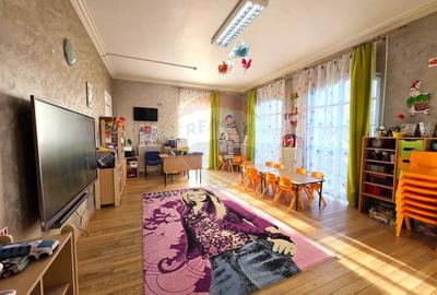 Casă individuală cu 10 camere cu Teren 900 Mp în 23 August - 14