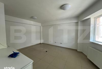 Spațiu comercial, de 110 mp, în Central - 1