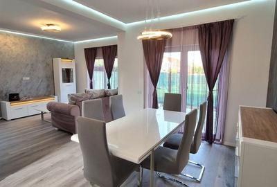 Duplex superb despartit prin garaj - 15