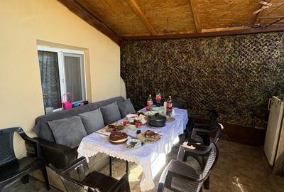 Casă cu 4 camere cu Teren 180 Mp în Palazu Mare - 10