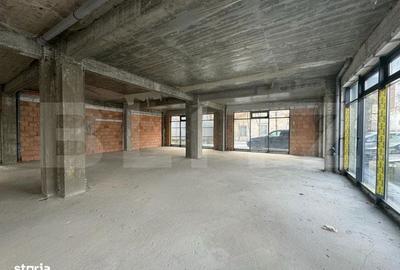 Spațiu comercial, de 371 mp, în Central - 5