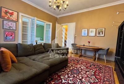 Apartament cu 4 camere circular, mobilat în Central - 1