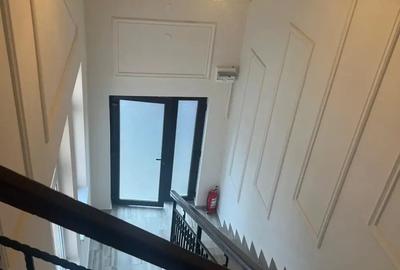 Casă cu 3 camere în Central - 4