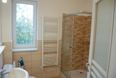 Apartament 3 camere ,parter,zona Soarelui - 8