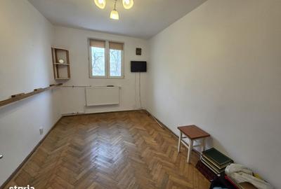 Apartament cu 4 camere semidecomandat în Titan - 3