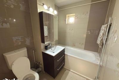 Apartament cu 2 camere decomandat în Malu Roșu - 11