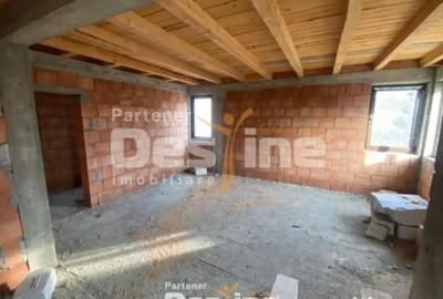 Casă cu 7 camere cu Teren 500 Mp în Ciritei - 7