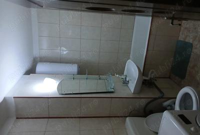 Apartament cu 2 camere semidecomandat în Central - 1