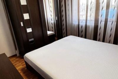 Apartament cu 3 camere decomandat în Barcea - 4