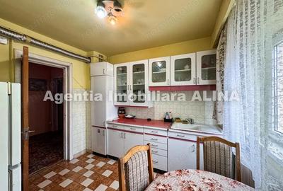 Ap. 4 camere in Deva, zona ultracentrala, Str. Imparatul Traian, 95 mp, etaj 3, decomandat. - 5