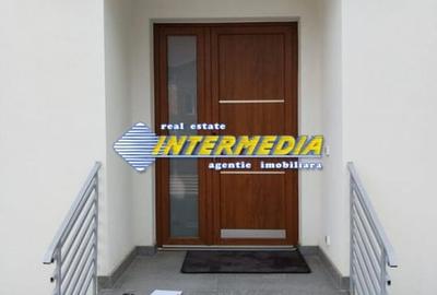 Casă individuală cu 3 camere cu Canalizare în Cetate - 4