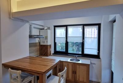 GROZAVESTI/POLITEHNICA/NOVUM INVEST/4 MINUTE METROU/ - 8