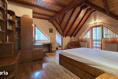 Casă cu 5 camere cu Teren 456 Mp în Central - 9