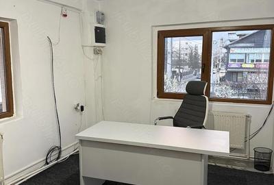 Spațiu comercial, de 1,977 mp, în Central - 8