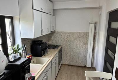 Casă cu 4 camere cu Teren 306 Mp în Central - 1