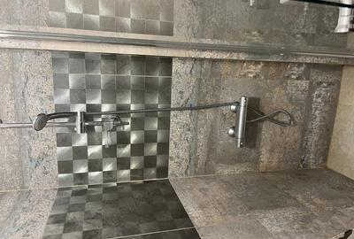 Proprietar inchiriez garsoniera Exigent Plaza Proprietar inchiriez garsoniera Exigent Plaza - 5