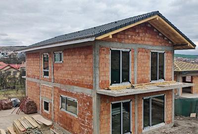 Casă cu 7 camere cu Teren 550 Mp în Chinteni - 5